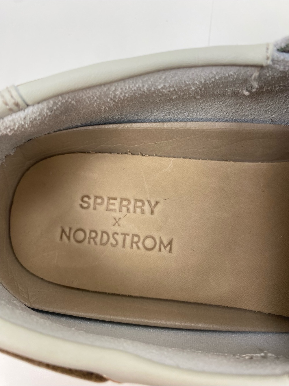 Sperry x Nordstrom Leather Boat Shoes in Cream with Tan Insole - Picture 2 of 7